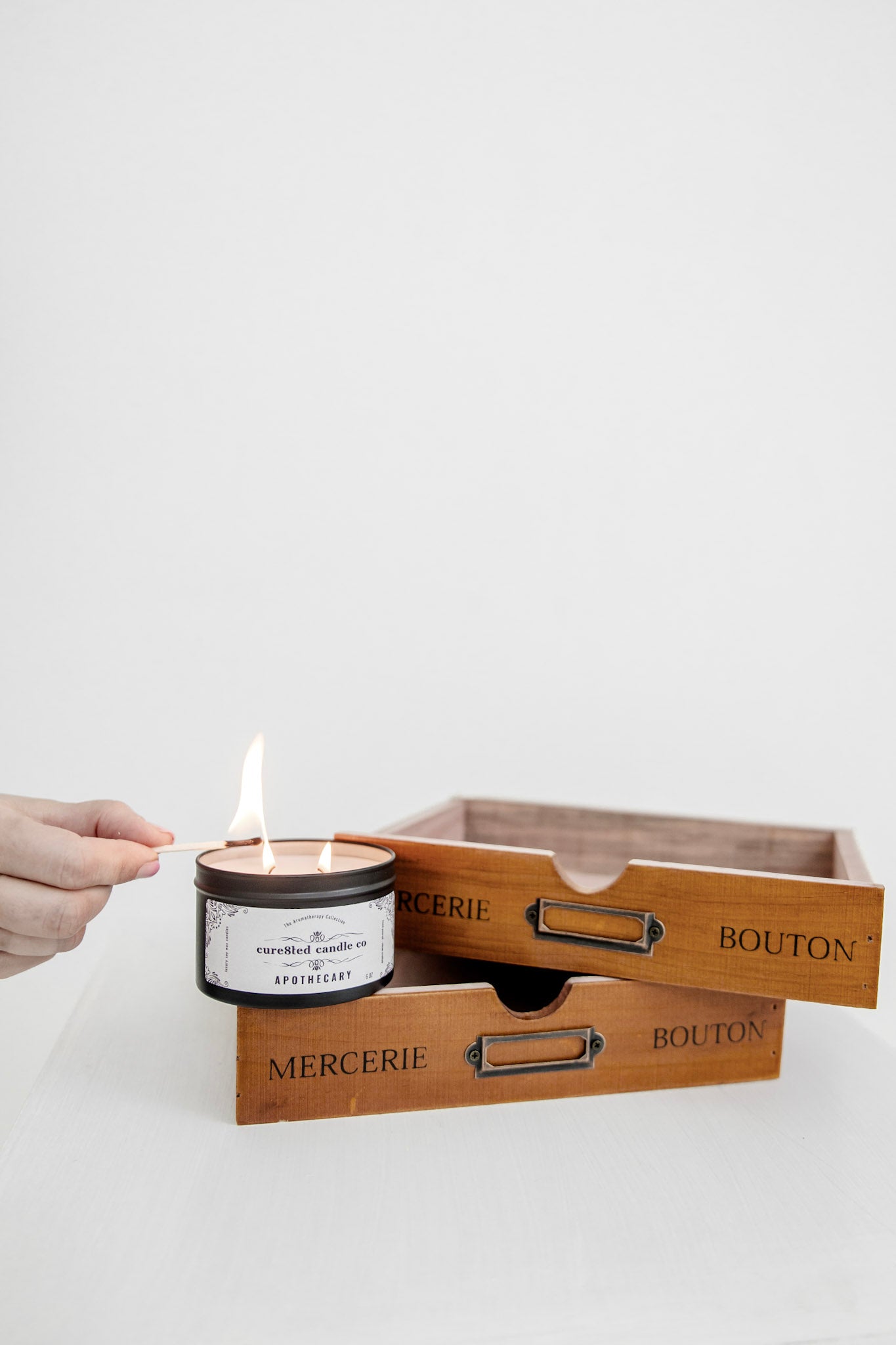 APOTHECARY Candle